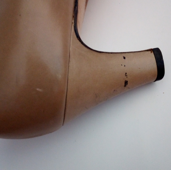 Women's Salvatore Ferragamo Florence heels size7.5 - Picture 5 of 7